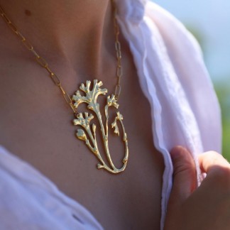 Vòng cổ thiết kế mặt san hô đồng mạ vàng 24k